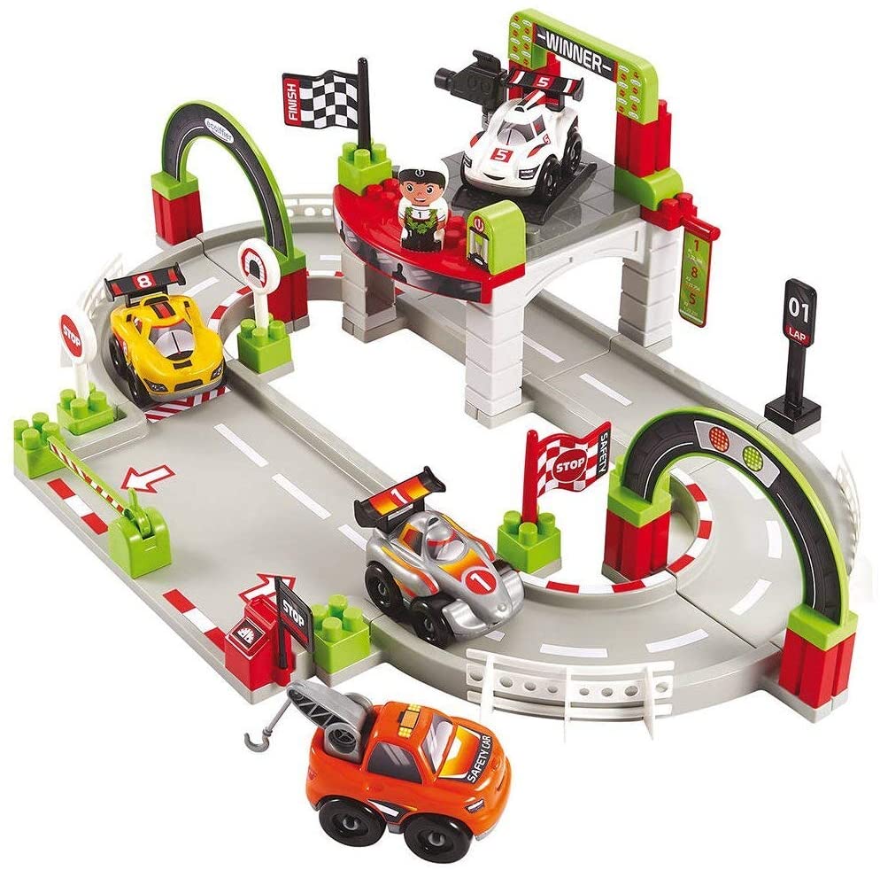 Abrick Circuito Grand Prix con 1 personaggio e 4 veicoli